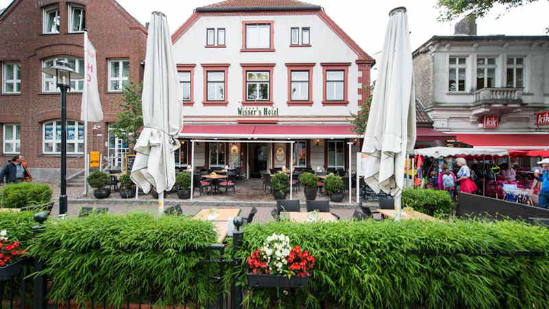 Burg centrum -Vinprovning & shopping